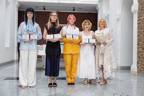 Вручение дипломов выпускникам 2026